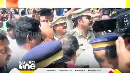 കവർച്ച നടത്തിയ ബാങ്കിൽ റിന്റോ ആന്റണിയുമായി തെളിവെടുപ്പ്; ദൃശ്യങ്ങൾ