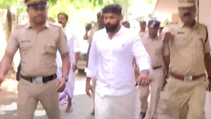 പെരിയ ഇരട്ടക്കൊലക്കേസിലെ രണ്ട് പ്രതികൾ പരോളിന് അപേക്ഷ നൽകി; ചെറുക്കുമെന്ന് പ്രതിപക്ഷം