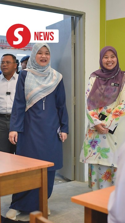 Teachers retire early due to health issues, family factors