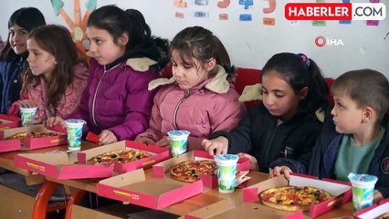 Kızılay, Köy Çocuklarına Mutluluk Dağıtıyor