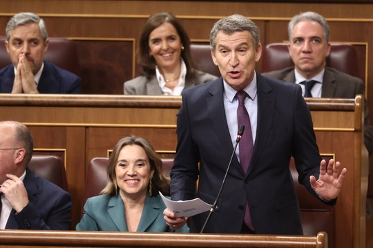 Feijóo: No hay dinero para trenes en Extremadura, pero sí en Marruecos
