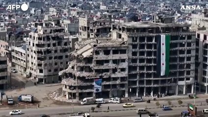 Siria, ritorno a Homs - 'la capitale della rivoluzione'.mp4