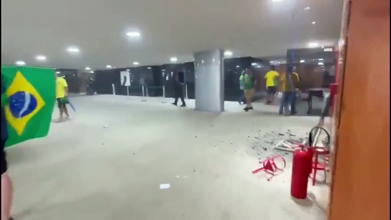 La Fiscalía de Brasil denuncia a Bolsonaro por intento de golpe de Estado