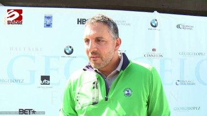 Mauricio Umansky has had a metal plate inserted into his shoulder