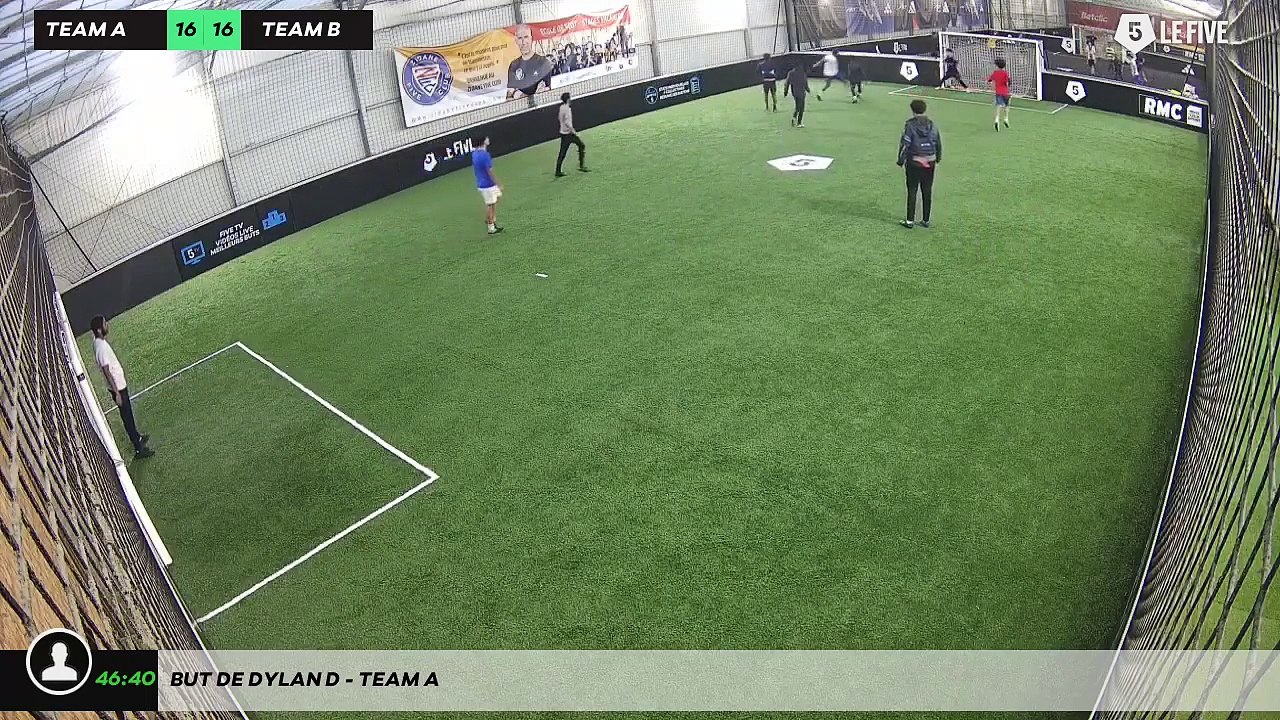 But de Dylan D - Team A