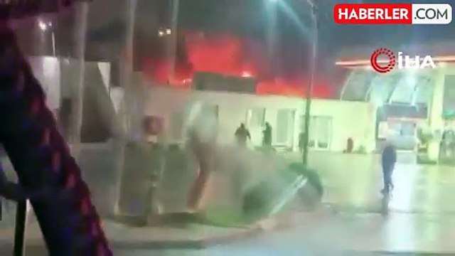 İstanbul Avcılar'da geri dönüşüm tesisinde yangın: İşte ilk görüntüler