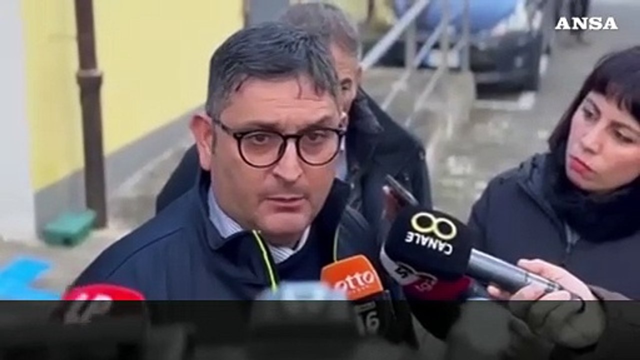 Pozzuoli, il sindaco: "Passi in avanti, ma ancora bisogna capire da dove partire"
