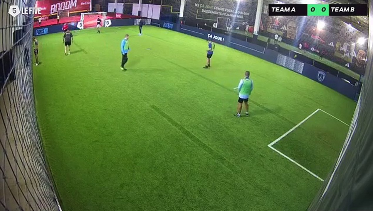 Zidane Five Club 17/02 à 16:40 - Football Terrain Paris FC (LeFive Créteil)