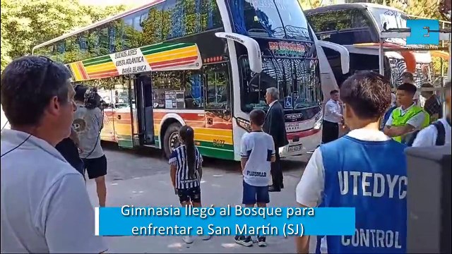 Gimnasia llegó al Bosque para enfrentar a San Martín de San Juan