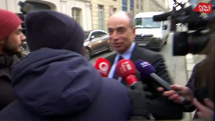 LR : Jean-François Copé plaisante sur la "guerre des chefs"
