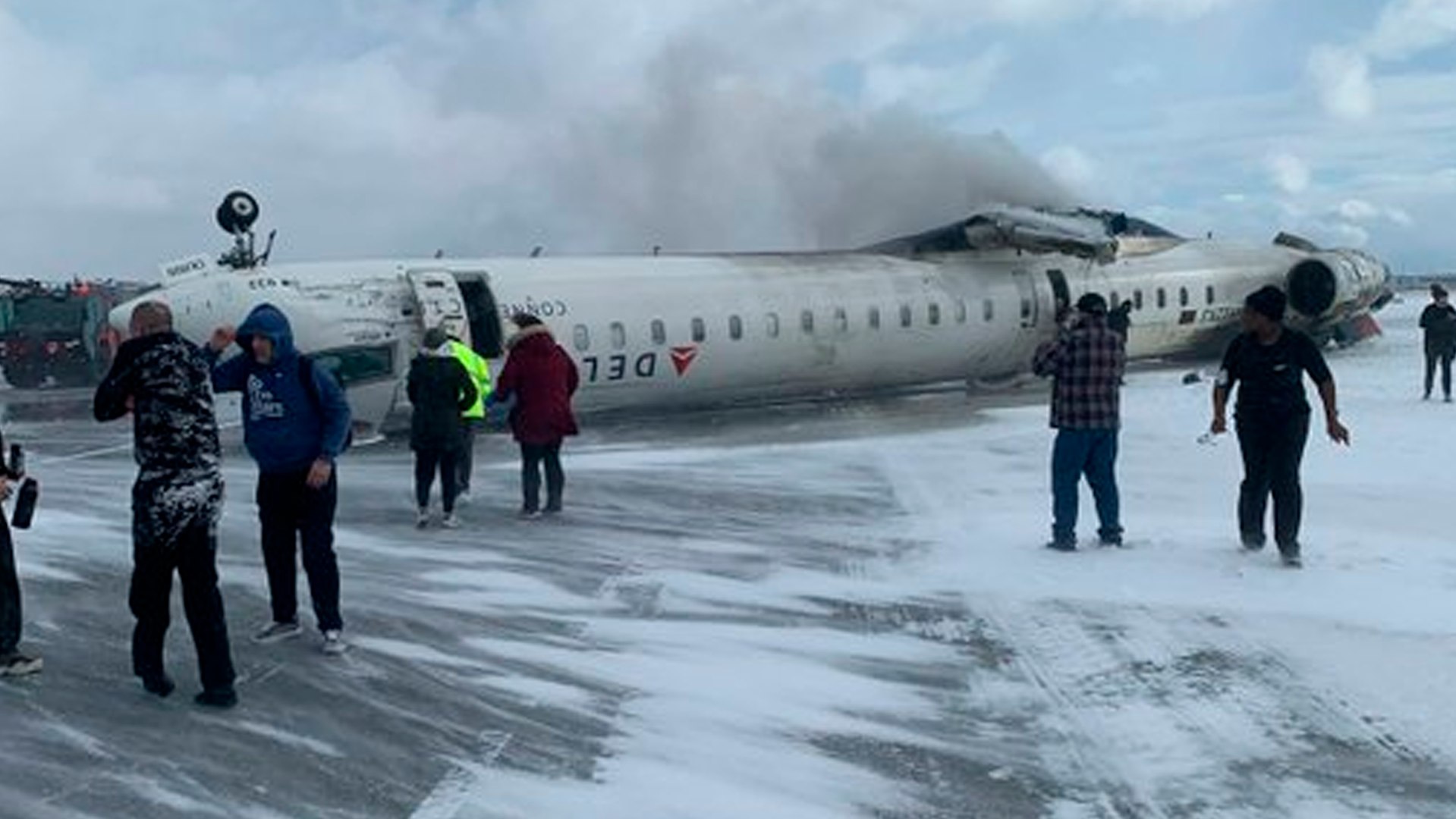 Accidente areo en Toronto involucra a un vuelo de Delta Airlines