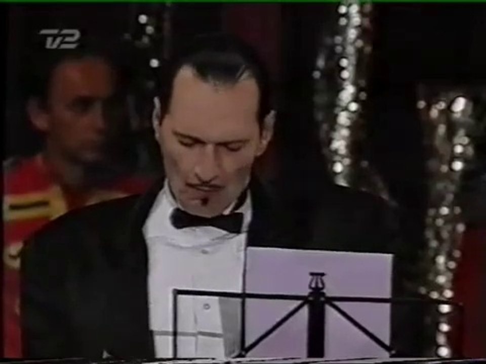 Alfredo & Adrénaline - 1. afdeling - GALLA PROGRAM 1998 (Optaget på VHS bånd) Cirkus Benneweis | TV2