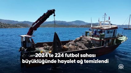 Mavi sulardan geçen yıl 224 futbol sahası büyüklüğünde hayalet ağ çıkarıldı