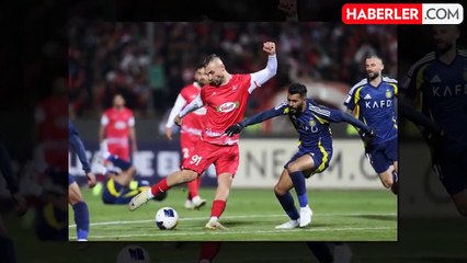 Görenler şaştı kaldı: Serdar Dursun, bu hareketleriyle maça damga vurdu