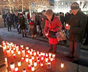 Kundgebung in Klagenfurt: 200 Menschen trauern um Opfer des Terroranschlags