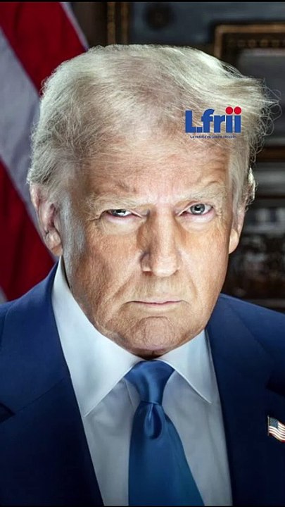 Donald Trump a choisi d'accrocher la photo de son arrestation à la Maison Blanche..