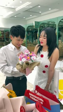 แก้มบุ๋ม ปรียาดา เซอร์ไพรส์ พีท ของขวัญทำเอง คบกัน 6 ปี ทอง 6 บาท