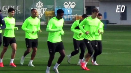 William Carvalho entrena con el Betis