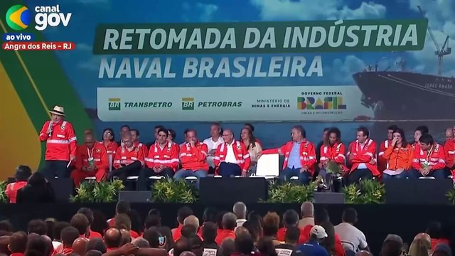 “Eu bebo gasolina? Não bebo. Eu bebo outro álcool, a gasolina não”, diz Lula irônico sobre Petrobras