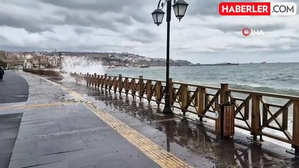 Tekirdağ Kıyılarında Şiddetli Poyraz Etkili Oldu