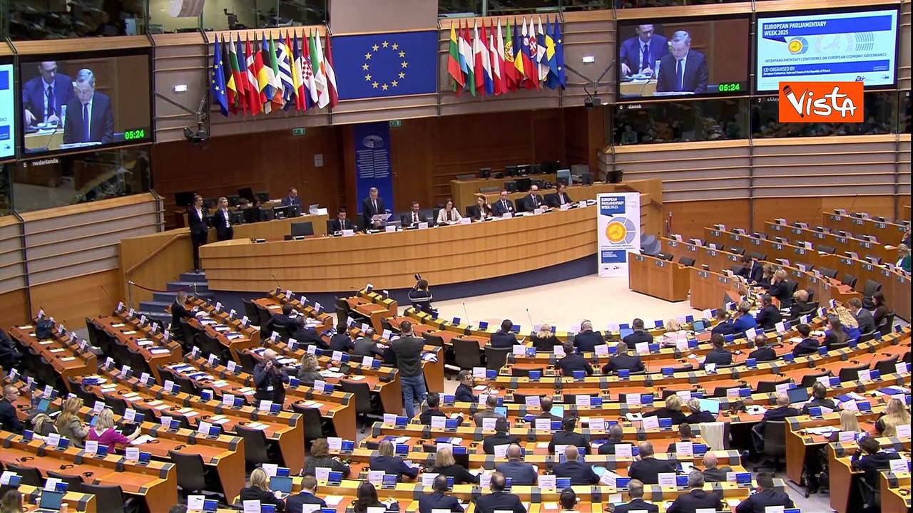 Draghi L'Ue deve agire come un unico Stato per far fronte alle sfide