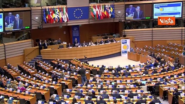 Draghi L'Ue deve agire come un unico Stato per far fronte alle sfide