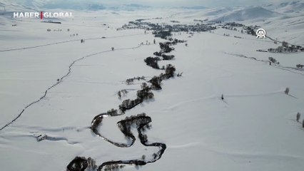 Karla kaplı mendereslerden görsel şölen
