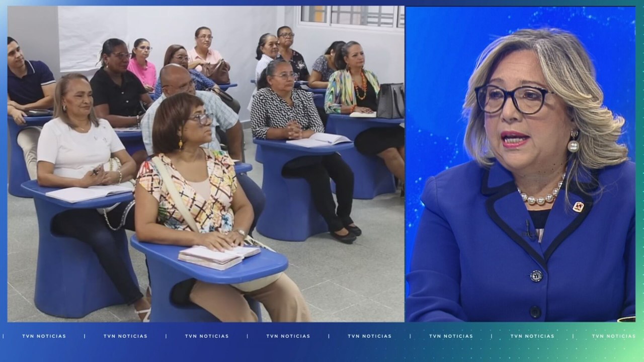 Docentes se sumergen en la tecnología durante capacitación 2025