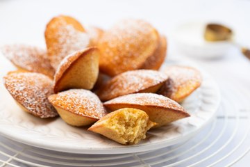 Deliciosas Madeleines de Almendra: La Receta Francesa Irresistible 🍪