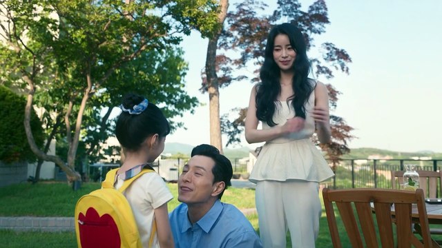 Girl Almost Died From School Bullying, 20 Years Later She Ploted the Cruelest Revenge