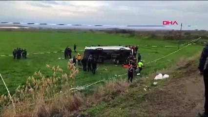 Denizli’de öğrencileri taşıyan servis devrildi! Ölü ve yaralılar var