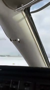 Canada : Un avion de Delta Airlines se renverse sur la piste à Toronto, 18 blessés