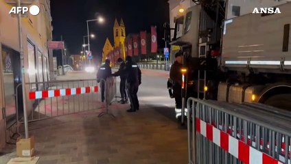 Attacco a coltellate in Austria, un morto e 4 feriti