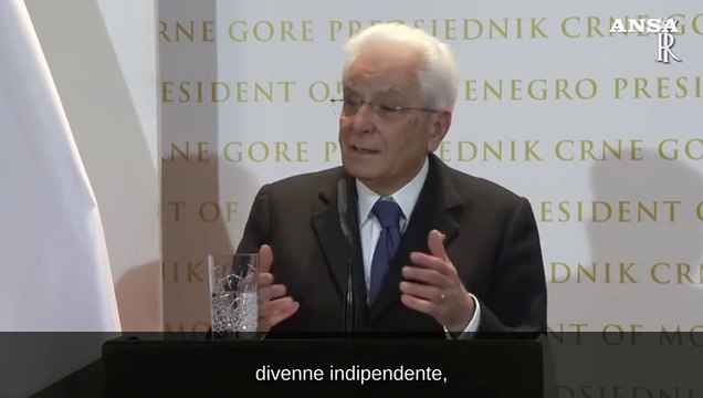 Mattarella: Dopo consegna armi nucleari, Russia garanti' indipendenza a Kiev