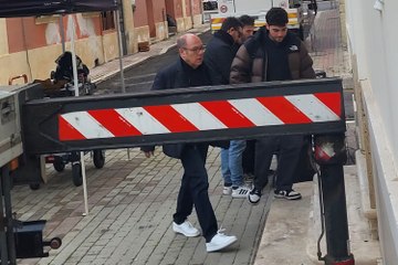 Carlo Verdone Filma a Civitavecchia: Behind the Scenes 🎬
