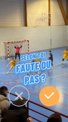 Selon toi faute ou pas ? 👀🥅 #Quiz #Handball #HandballMoment #HandballPlayer #EPHB