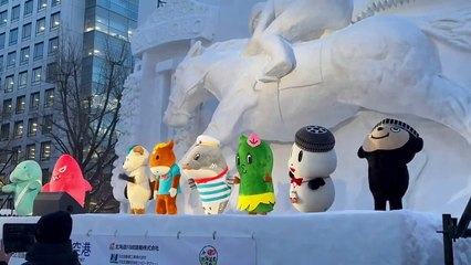 japanese mascot performance in sapporo 4