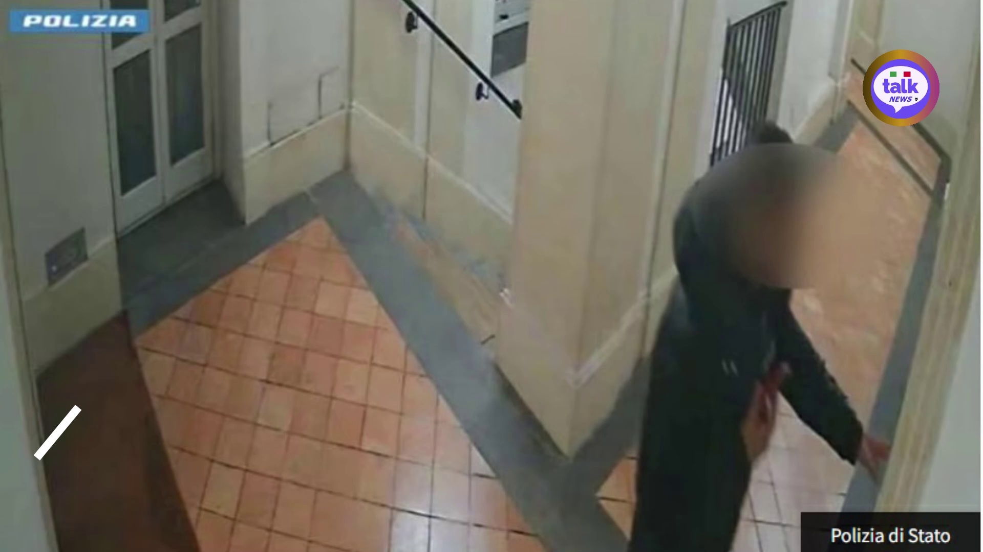 Video Truffano e rapinano un'anziana: bottino da 3 milioni di euro