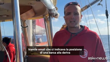 Migranti, Open arms: soccorsi 17 su un gommone, tra loro bambini