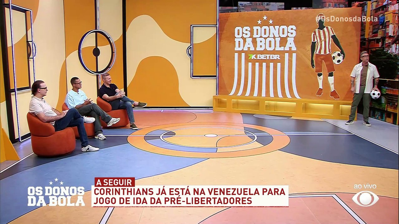 Neto detona jogadores que pedem fim do gramado sintético: ‘Palhaçada’