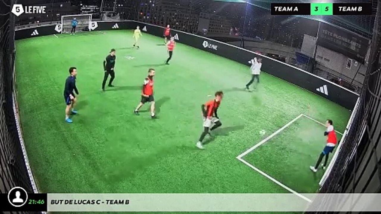 But de Lucas C - Team B