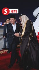 Anwar arrives in Bahrain for official visit