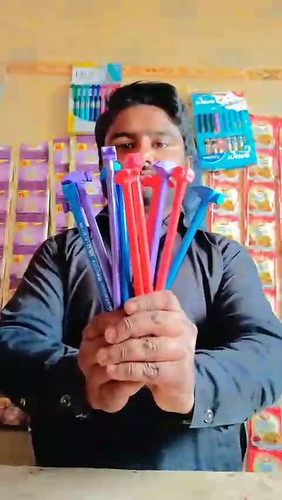 Dukan par ITNA sary pencil ✏️ | dukandari life mini vlog | daily mini vlog | Akbar Bhai