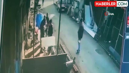 Erzincan'da İki Esnaf Arasında Tekme Tokatlı Kavga