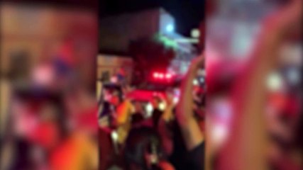 Vídeo: acusado de matar e abusar criança de 2 anos é retirado de viatura e linchado