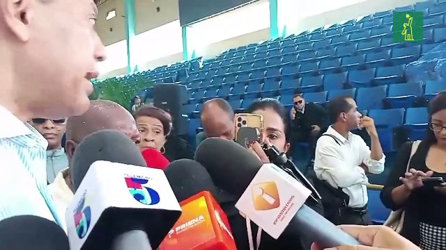 Director del Indotel asegura que pondrán bloqueadores de señales en las cárceles y defiende reforma fiscal