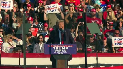 Trump regresa al lugar del intento de asesinato en Pensilvania ante una multitud masiva