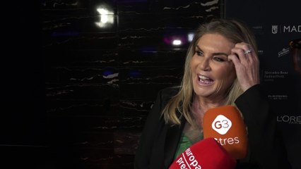 La representante de Isabel Preysler desvela su paradero muy lejos de Madrid