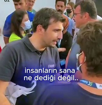 'Mutlaka çocuklarınıza izletin' diye tavsiye ettiler: Selçuk Bayraktar'ın videosu sosyal medyayı sallıyor!
