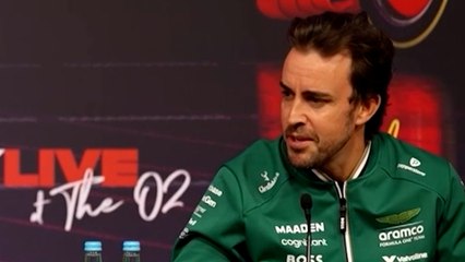 Alonso confía en que Aston Martin tenga 'todos los ingredientes' para ser candidato al título...